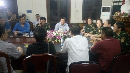 Quang cảnh buổi làm việc tối 26-9