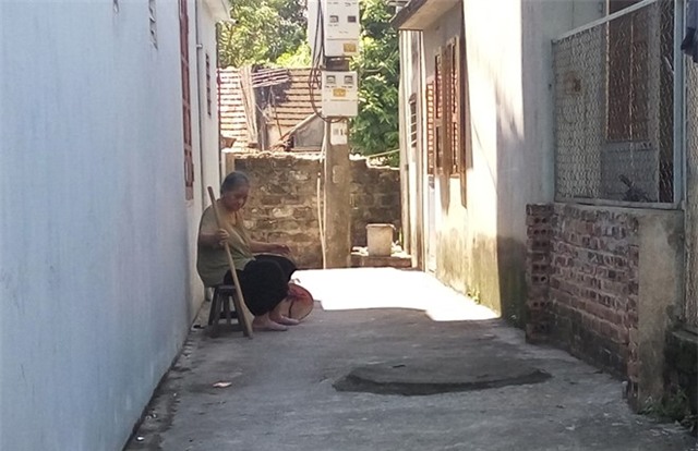 Nuoc mat nguoi co con bi truy na vu sat hai 4 ba chau hinh anh 1