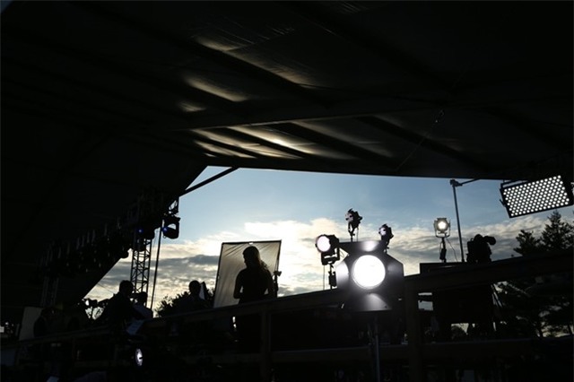 Clinton va Trump buoc vao cuoc tranh luan nay lua hinh anh 1