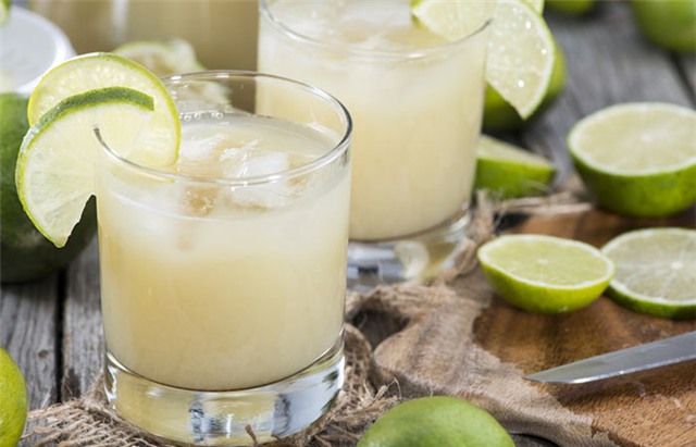 Mach ban cach thai doc to cho da mat don gian, hieu qua ngay tai nha