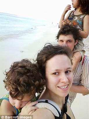 khong tim duoc truong vua y, bo me dua con du lich quanh the gioi de tu hoc - 1