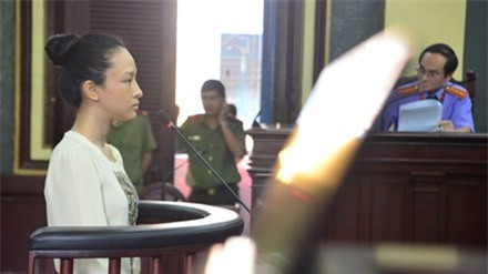 vu hoa hau phuong nga: con 5 nguoi lien quan - 1