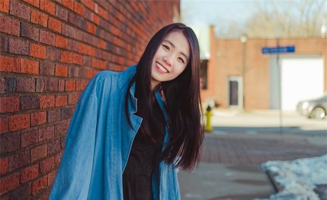 Cuộc sống tự lập khiến Linh phải lên kế hoạch giờ nào học, giờ nào chơi. Chuẩn bị bài tập và đi ngủ lúc mấy giờ để đảm bảo rằng ngày mai có thể tự dậy sớm được.