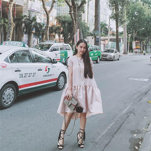 me dep hon hotgirl nho 1 nam an khoai lang “tru bua” sau sinh - 11