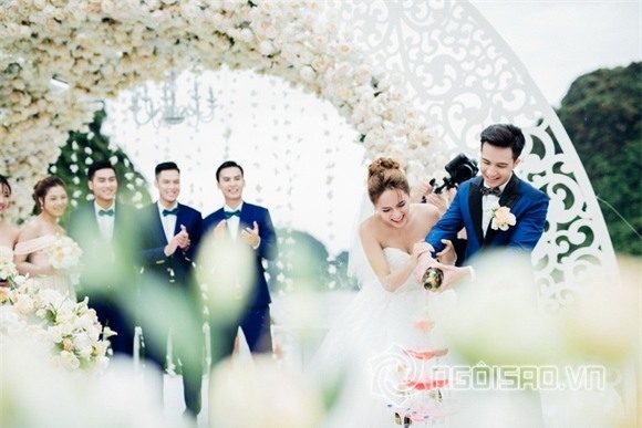 Đám cưới Hương Giang Idol 3