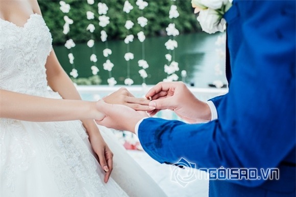 Đám cưới Hương Giang Idol 6