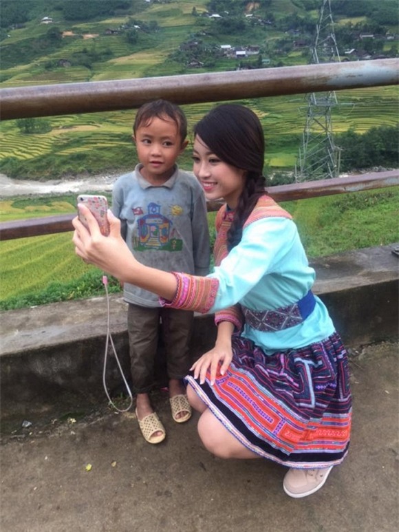 Đỗ Mỹ Linh sau khi đăng quang  3