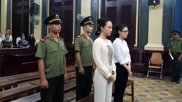 Ngoài Trương Hồ Phương Nga, showbiz Việt còn bao nhiêu nàng Kiều