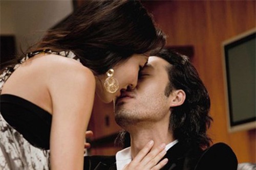 mang nha 10 ty ra du co bo va cau tra loi khien toi chet lang - 1