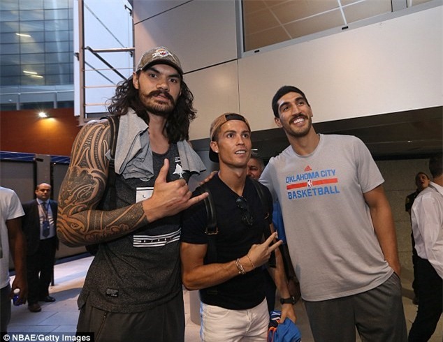 Ronaldo khai truong khach san tri gia 54 trieu bang hinh anh 2