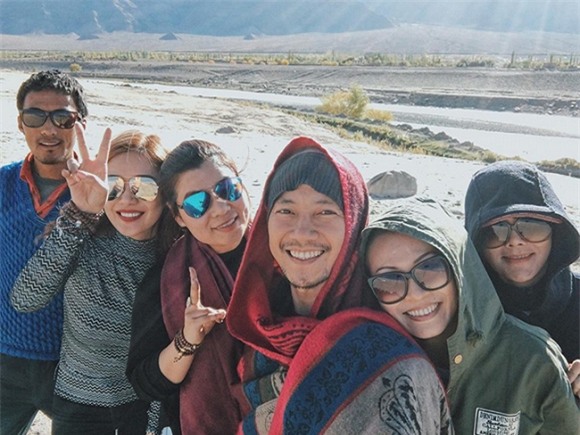 milan21475390273-ngoisao 1