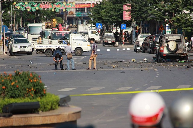 nổ taxi ở quảng ninh, nổ ô tô ở quảng ninh, chết cháy