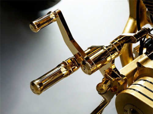 Chết mê xế nổ vàng Goldfinger, giá 19 tỷ đồng - 6