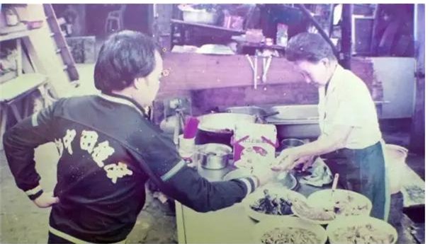 quan com tu thien o Dai Loan 6