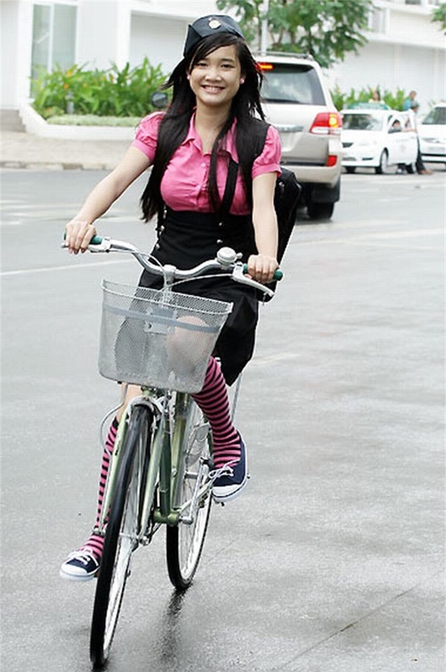 nha phuong thoai mai, tu tin khoe nguc dep sau 7 nam hinh anh 2