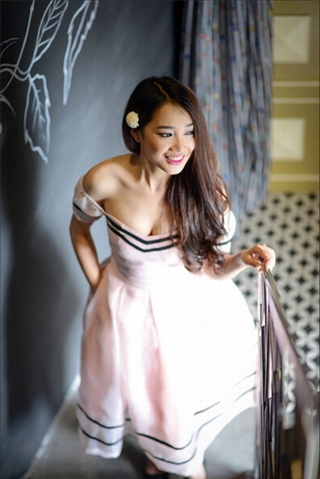 nha phuong thoai mai, tu tin khoe nguc dep sau 7 nam hinh anh 20