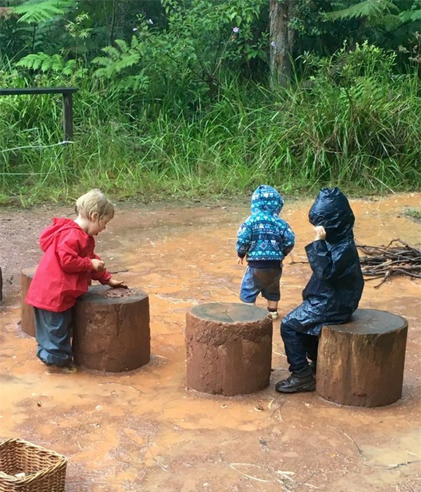 Trường mẫu giáo ngoài trời