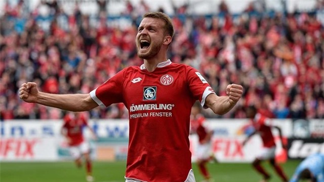 Balotelli bo xa Messi, Ronaldo ve hieu suat ghi ban hinh anh 10