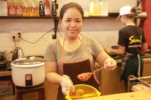 xon xao chang trai an my cay cap do 12 o xu nghe hinh anh 4