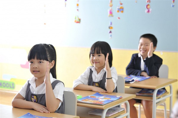 Học tiếng anh từ sớm