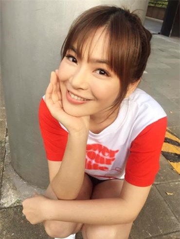 Choáng váng chàng trai răng vẩu xấu xí khoe bạn gái xinh như hoa hậu - Ảnh 7.