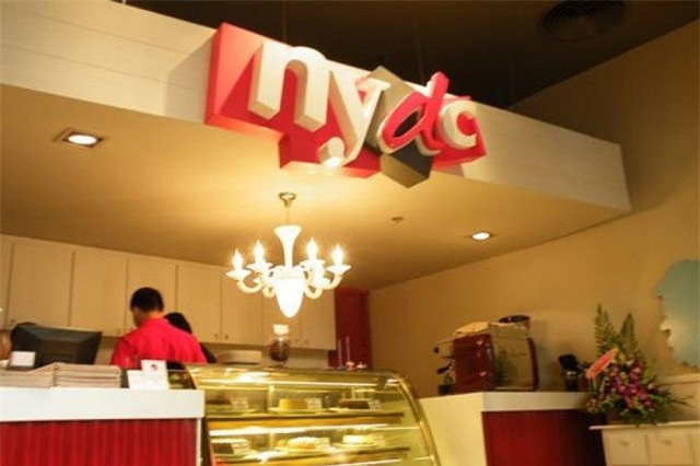 Việt hóa, những cái tên được Việt hóa, sáng tạo, DN Việt, kiện cáo, tên công ty, ra tòa, rắc rối, thủ tục, giấy phép