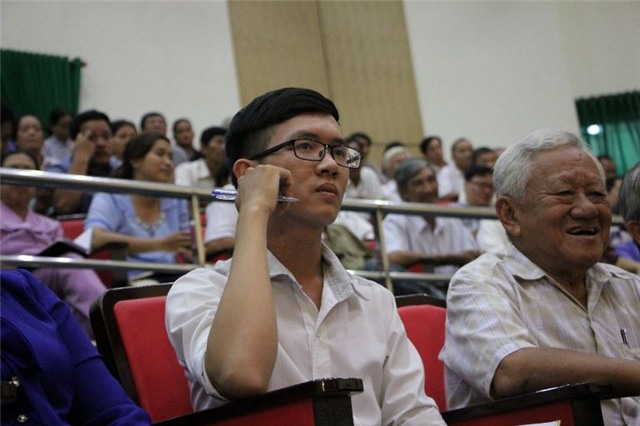 day 15 thang khong duoc nhan luong, thay giao “cau cuu” bi thu thang hinh anh 2