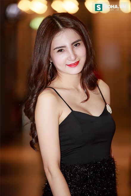 Em gái Công Vinh xuất hiện nóng bỏng và khác lạ - Ảnh 3.