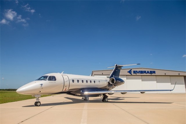 May bay 20 trieu USD moi cua Thanh Long hinh anh 3