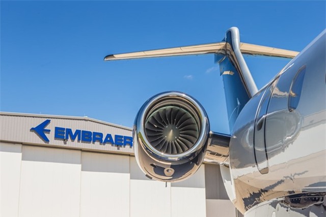 May bay 20 trieu USD moi cua Thanh Long hinh anh 5