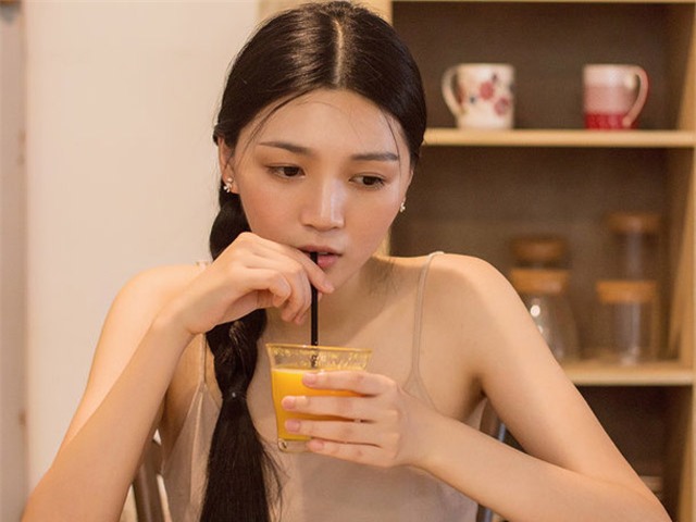 cay dang phan dan ba, hoc cao, lam tien cuoi cung lay anh ban bun - 1