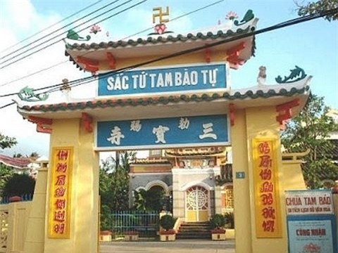 Cẩm Nhung, vũ nữ, Sài Gòn, axit, đánh ghen