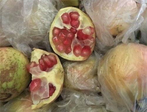 hoa quả, hoa quả Việt Nam, hoa quả Trung Quốc, hoa quả Tàu, hoa quả Trung Quốc nhập khẩu, táo thâm xỉn, táo đá mini, lê mini má hồng, nho mỹ nhân chỉ