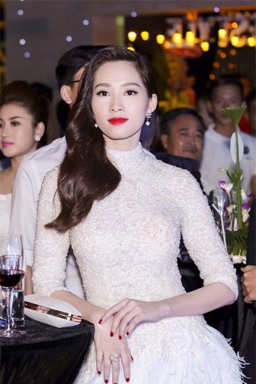 hoa hậu Thu Thảo, thần tiên tỷ tỷ, hoa hậu việt nam 2012,