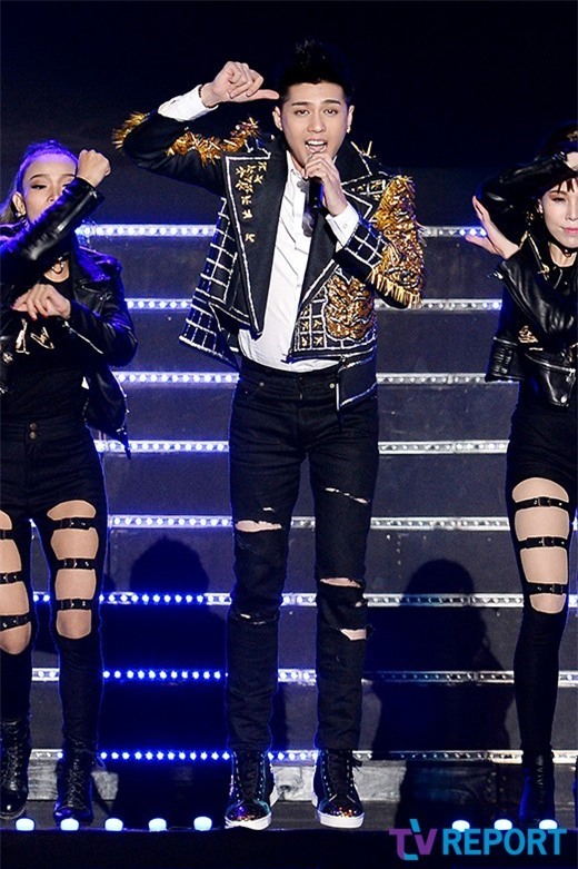 Chỉ hát 2 bài, Noo Phước Thịnh đã nổi bật trên báo Hàn Quốc - Ảnh 7.