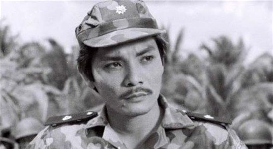 Những sao nam Việt 'chậm mà chắc' khi tái hôn với vợ trẻ 0