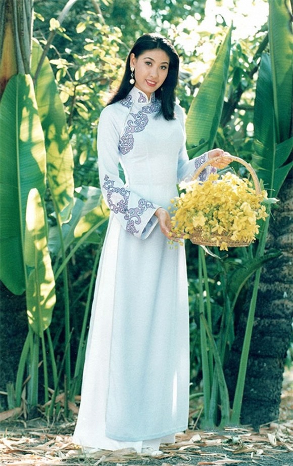 112453nhansachoahauhakieuanhthapnien9071475848002-ngoisao 5