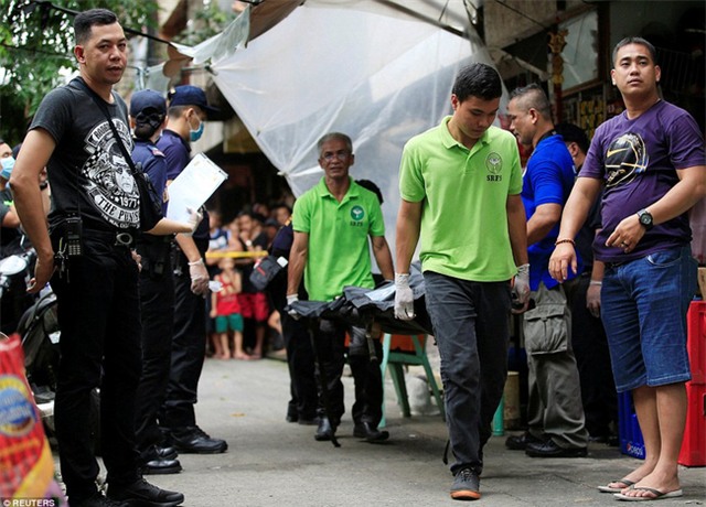 Chùm ảnh: Hơn 3.700 người đã chết trong cuộc chiến chống tội phạm ma túy ở Philippines - Ảnh 4.