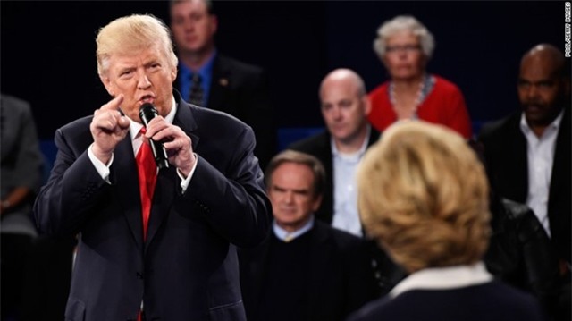 Cuoc tranh luan 'ban thiu' chua tung co trong lich su My hinh anh 2