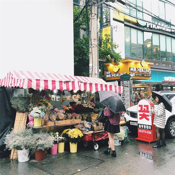 Hongdae stre