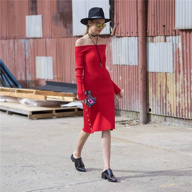 Noi ban bat voi vay do sanh dieu, thoi thuong tren pho mua thu