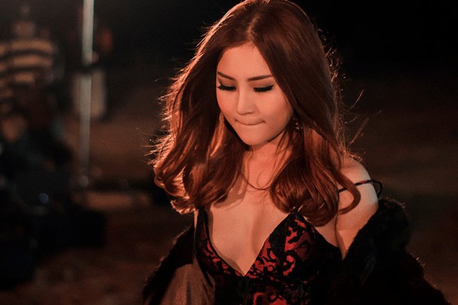 huong tram dien mot khong noi y moi luc moi noi hinh anh 11