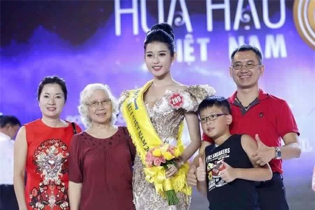 Lớn lên nhất định con lấy bà nội làm chồng - Ảnh 2.