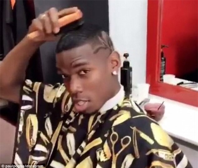 Pogba chuan bi cho dai chien Liverpool bang kieu toc moi hinh anh 2