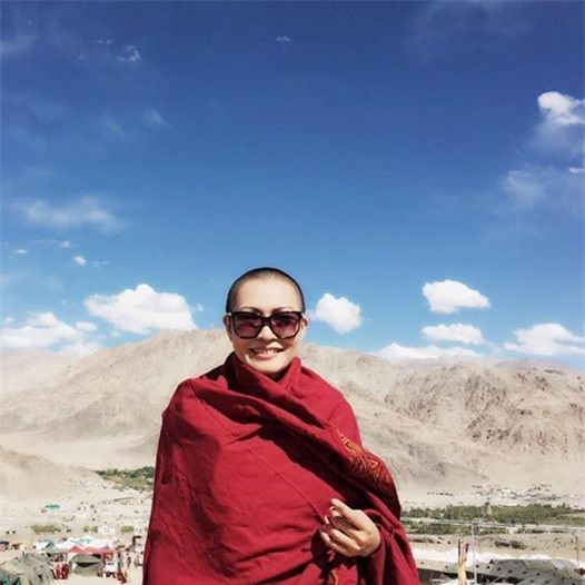 Phuong Thanh gay bat ngo voi hinh anh cao troc dau hinh anh 1