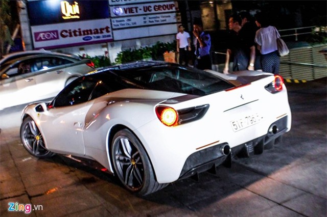 Dai tiec Lamborghini cua Minh Nhua o Sai Gon hinh anh 13