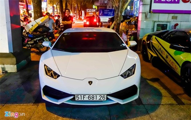 Dai tiec Lamborghini cua Minh Nhua o Sai Gon hinh anh 9