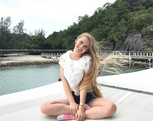 Đây chắn hẳn là cô giáo dạy Toán quyến rũ nhất thế giới! - Ảnh 15.