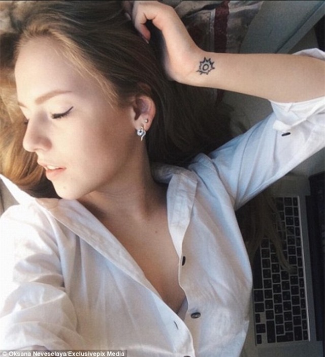 Đây chắn hẳn là cô giáo dạy Toán quyến rũ nhất thế giới! - Ảnh 7.