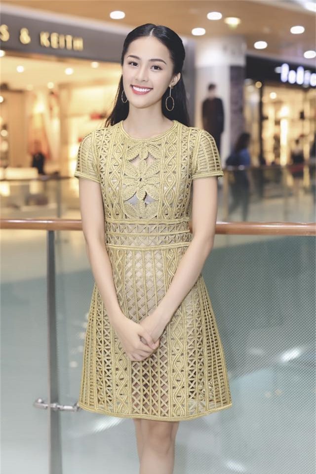 boc mac loat hang hieu dat do cua co 